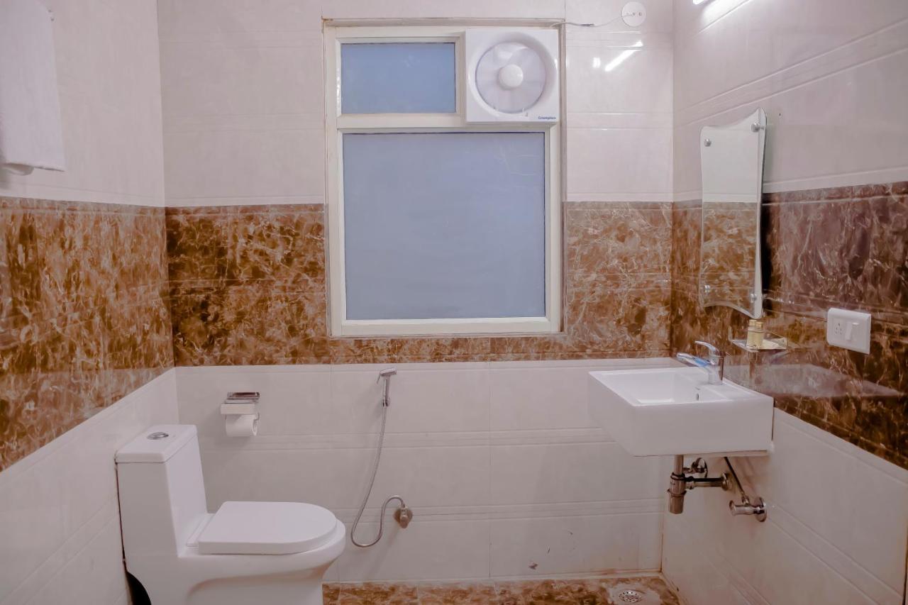 Hotel Airport City Delhi International Airport 뉴델리 외부 사진